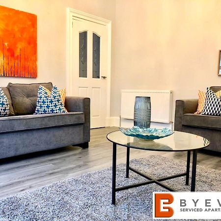 Byevo Almar Villa - Close To City And Airport - Perfect For Contractors Or Large Groups Glasgow Exteriér fotografie