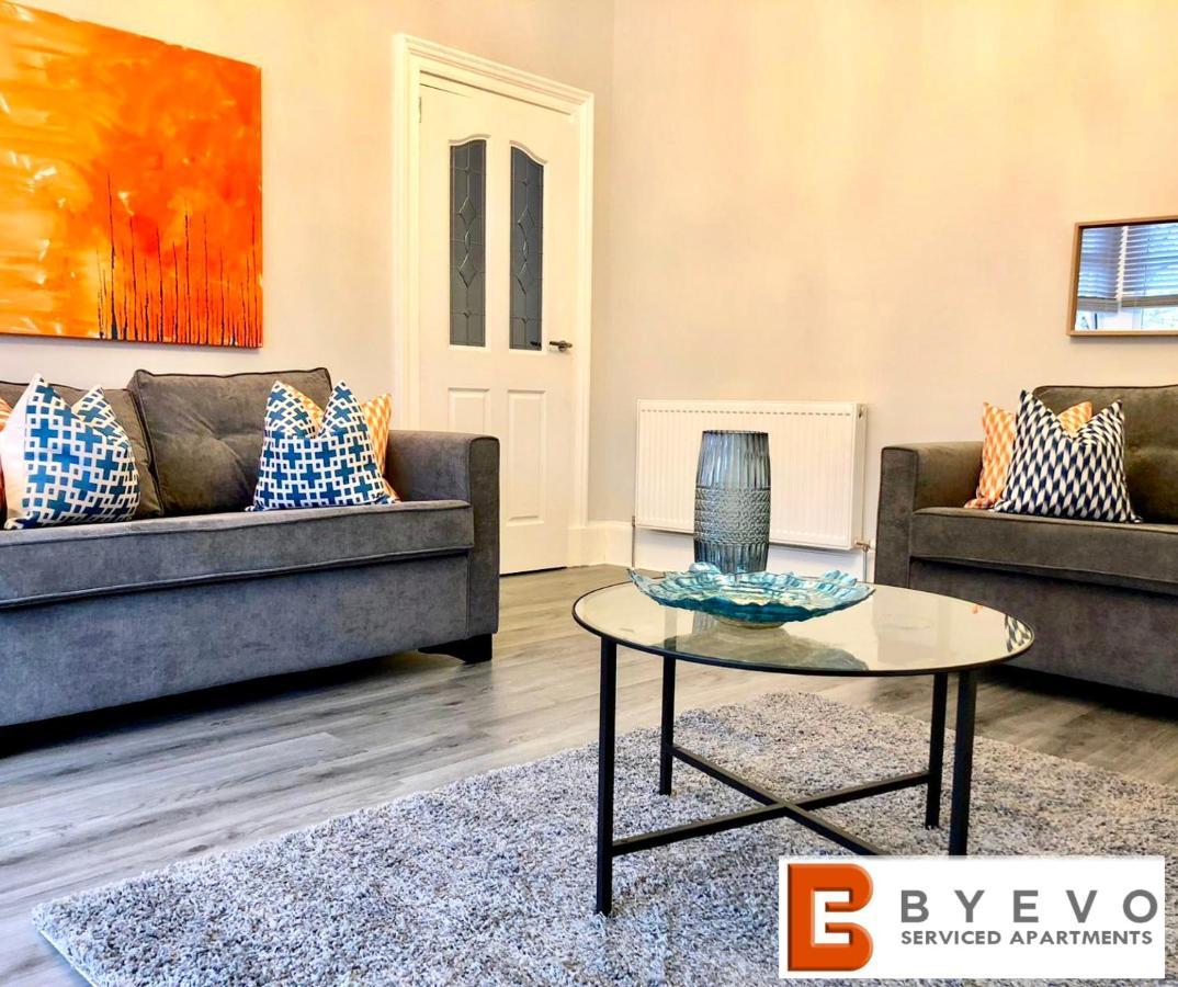 Byevo Almar Villa - Close To City And Airport - Perfect For Contractors Or Large Groups Glasgow Exteriér fotografie